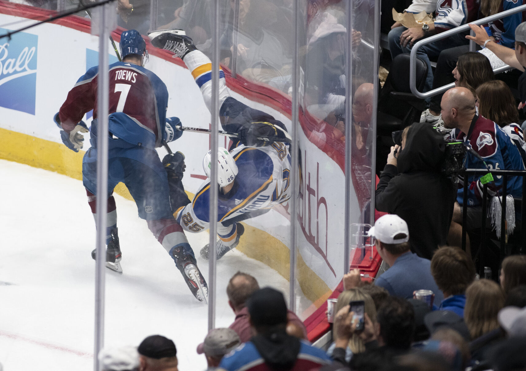 05_25_22 avs blues 01928.jpg